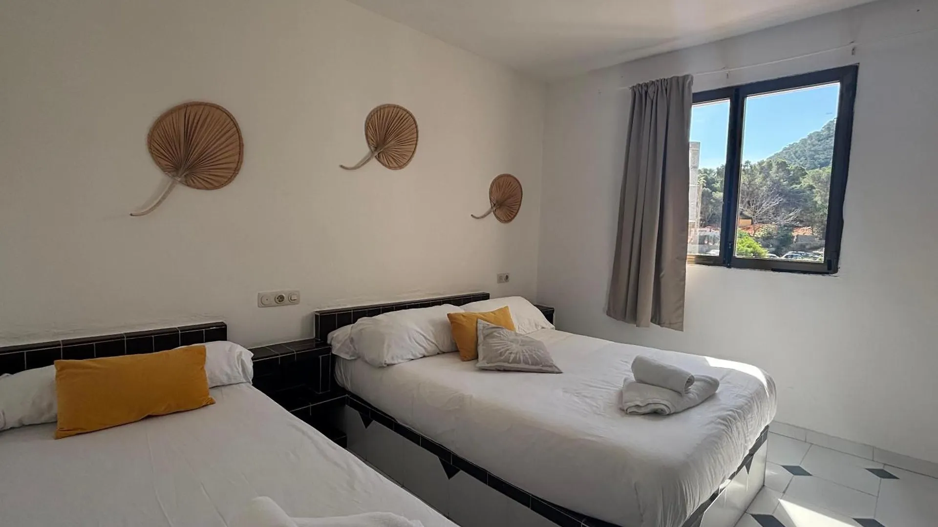 Es Grop Apartamentos Portinatx Spain