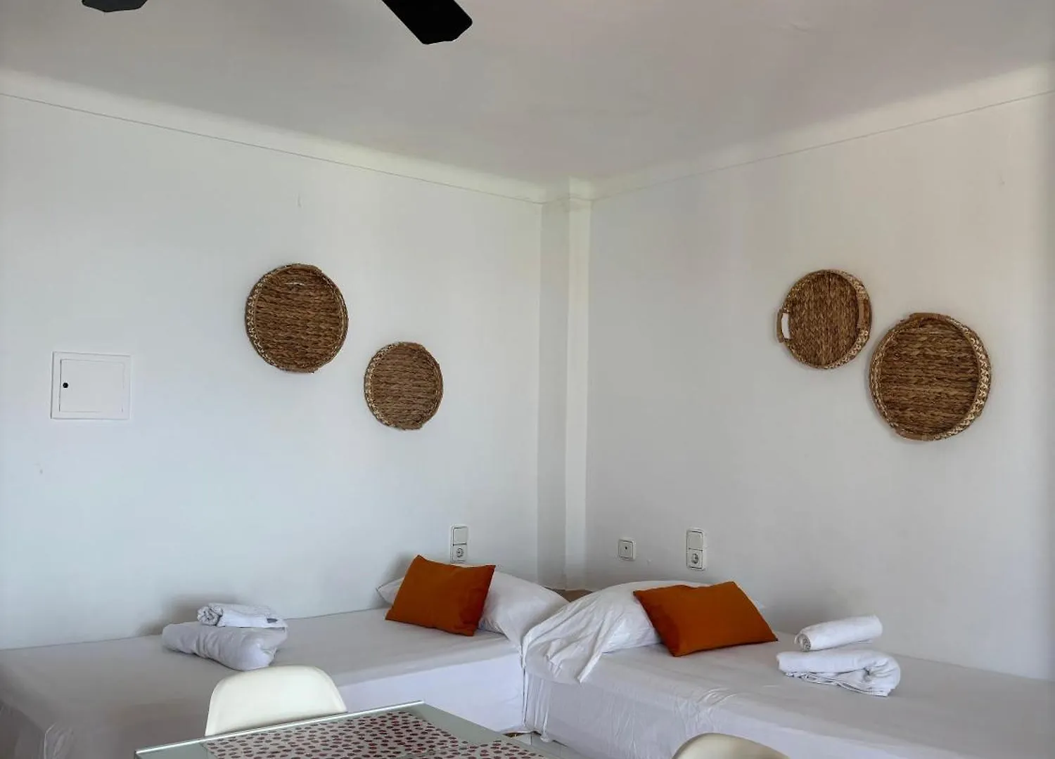 Es Grop Apartamentos Portinatx