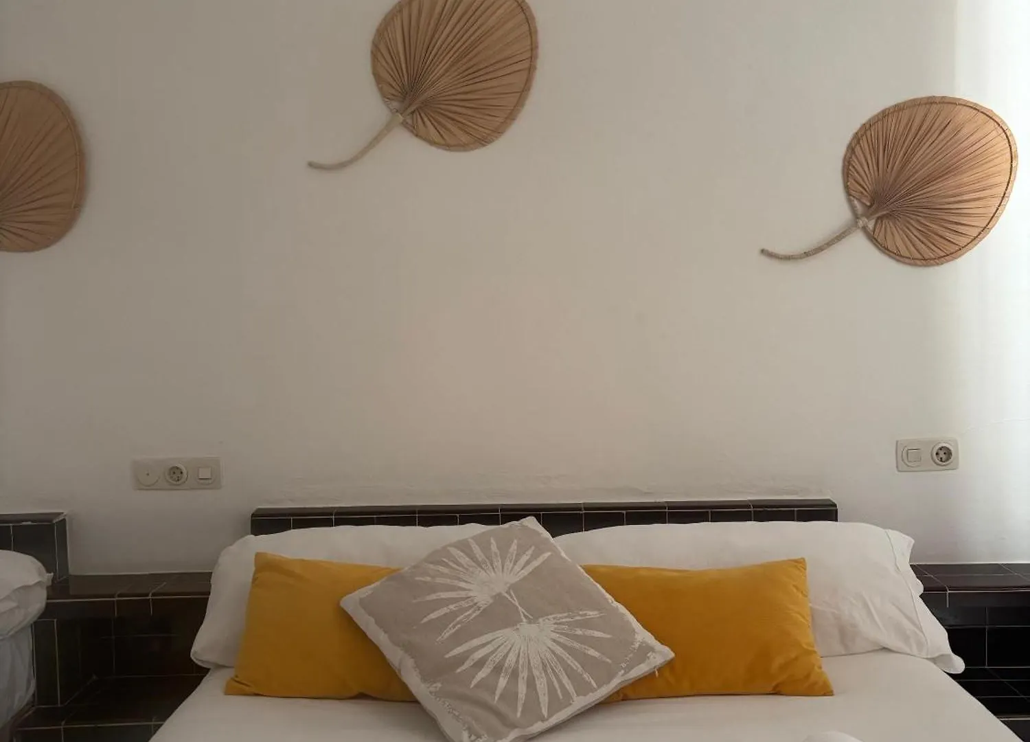 Es Grop Apartamentos Portinatx