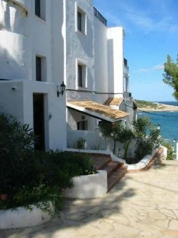 Es Grop Apartamentos Portinatx Apartment