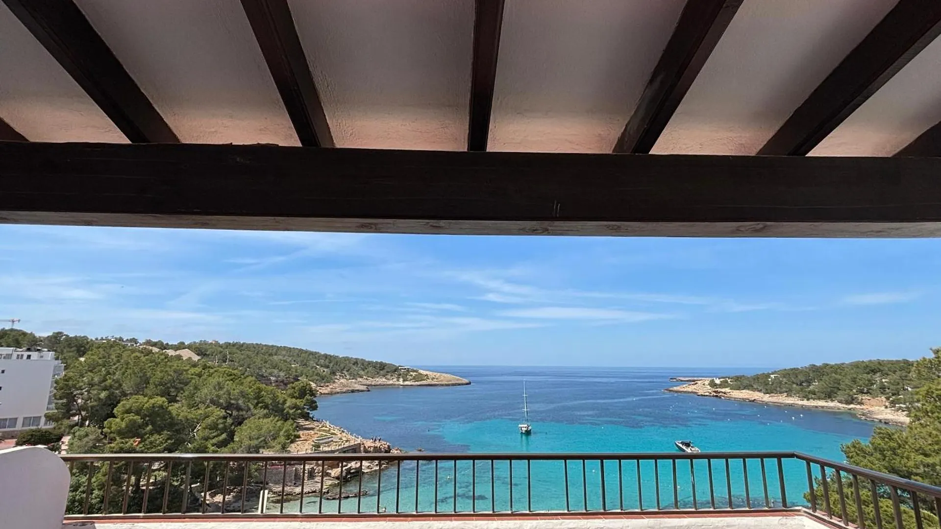 Es Grop Apartamentos Portinatx Apartment